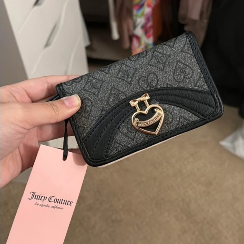 Juicy Couture Bi-Fold Wallet: BRAND NEW